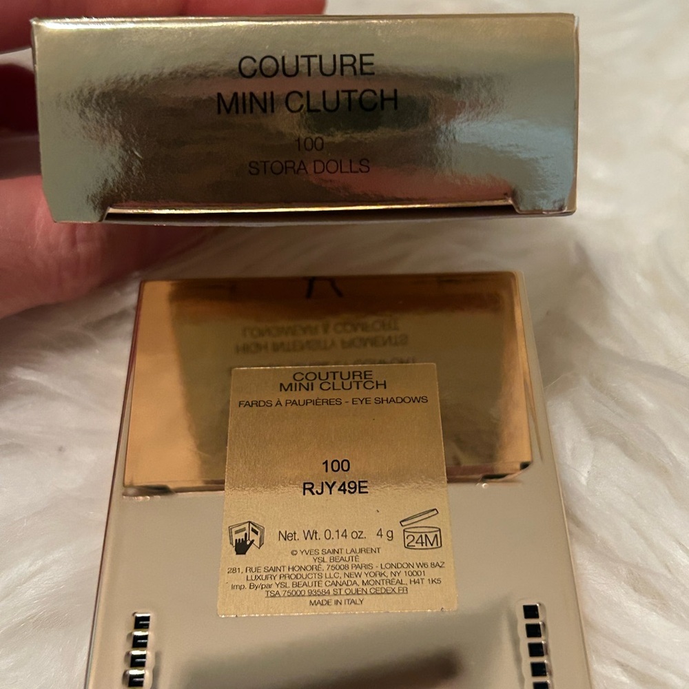 Yves Saint Laurent Couture Mini Clutch 100  Stora Dolls Eyeshadow Palett… - Picture 3 of 4